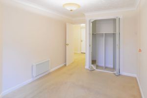 BEDROOM- click for photo gallery